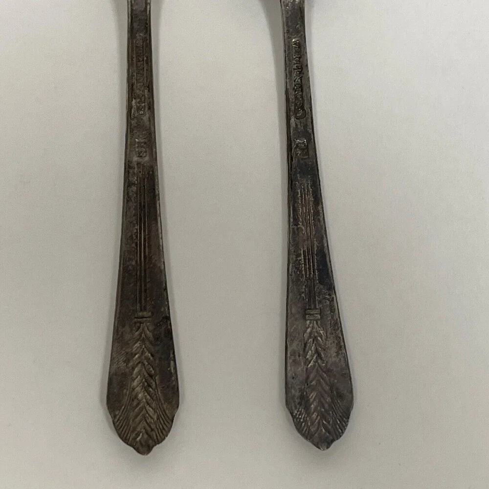 Wm. Rogers International Silver‎ Allure Silver-plate Flatware Butter Knife Spoon